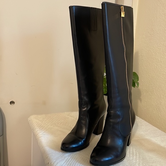 Michael Kors Black Long Boots - Picture 4 of 5